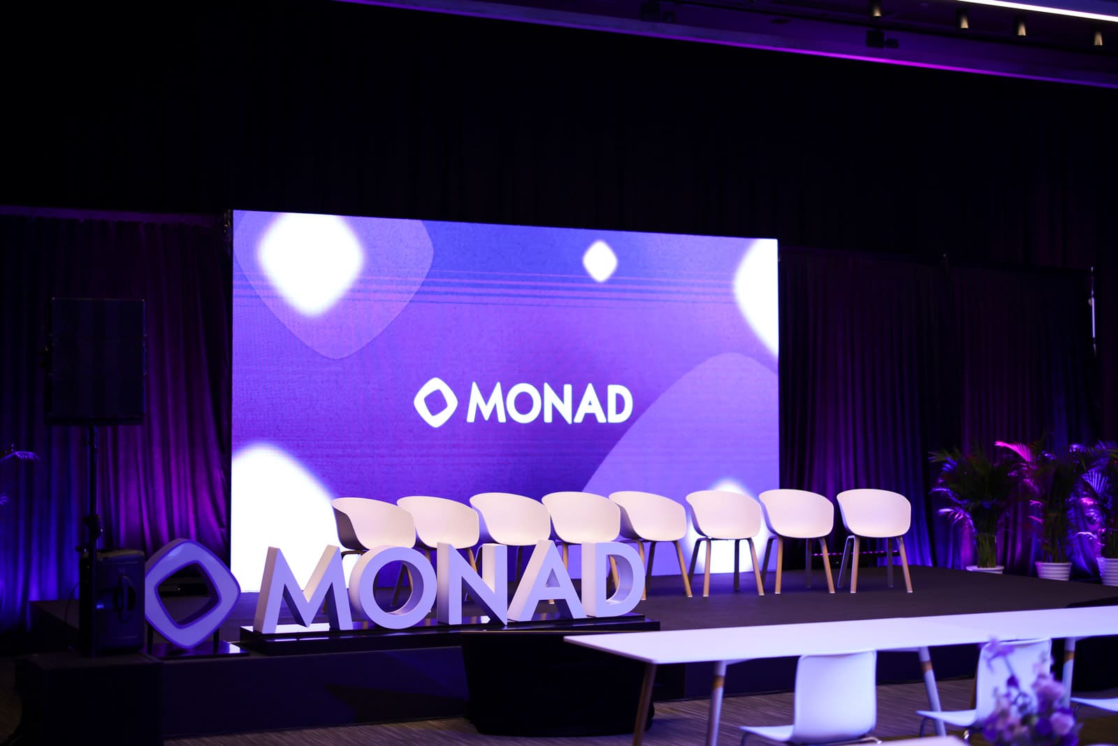 MONAD MADNESS